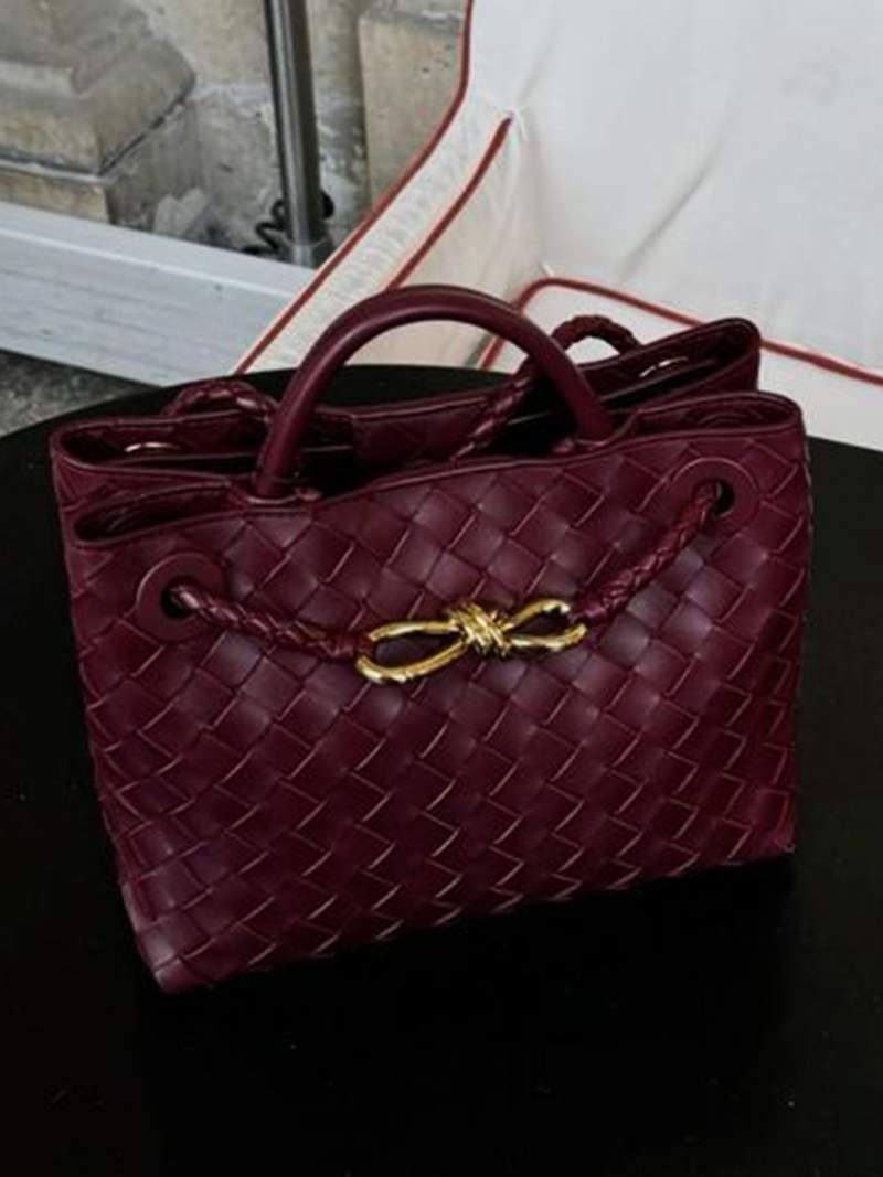 Lucia woven bag - Elovana Montreal - Handbags